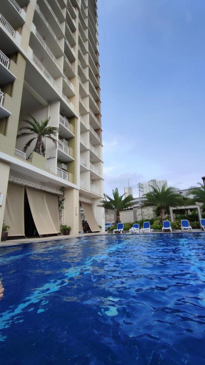 Serendipity Place @Celandine Caloocan Exterior photo